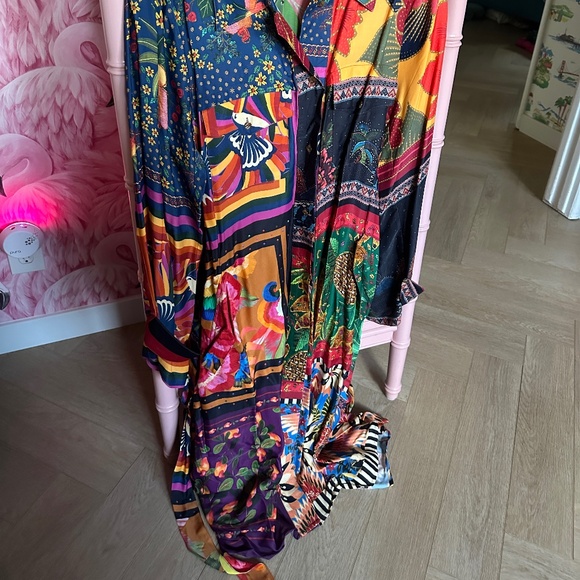 FARM Rio Mix Scarves Chemise Midi Dress NWT - Picture 5 of 14